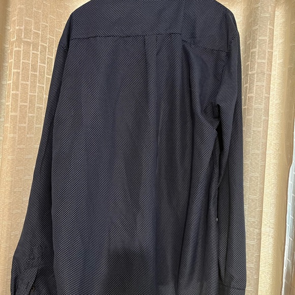 Men’s button up shirt. Worn 1 time - Picture 2 of 4